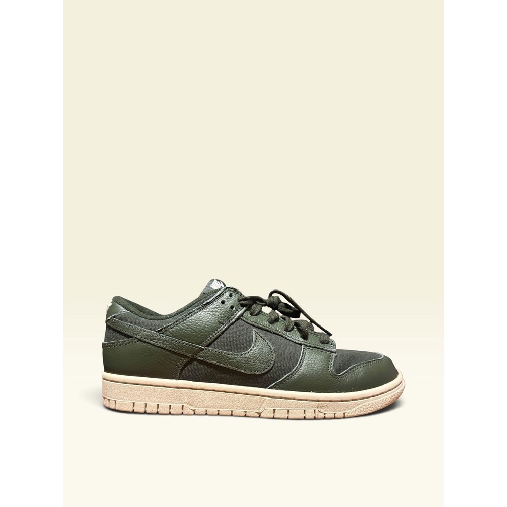 Nike Dunk Green Men's Size 8.5 New Y2K Trendy